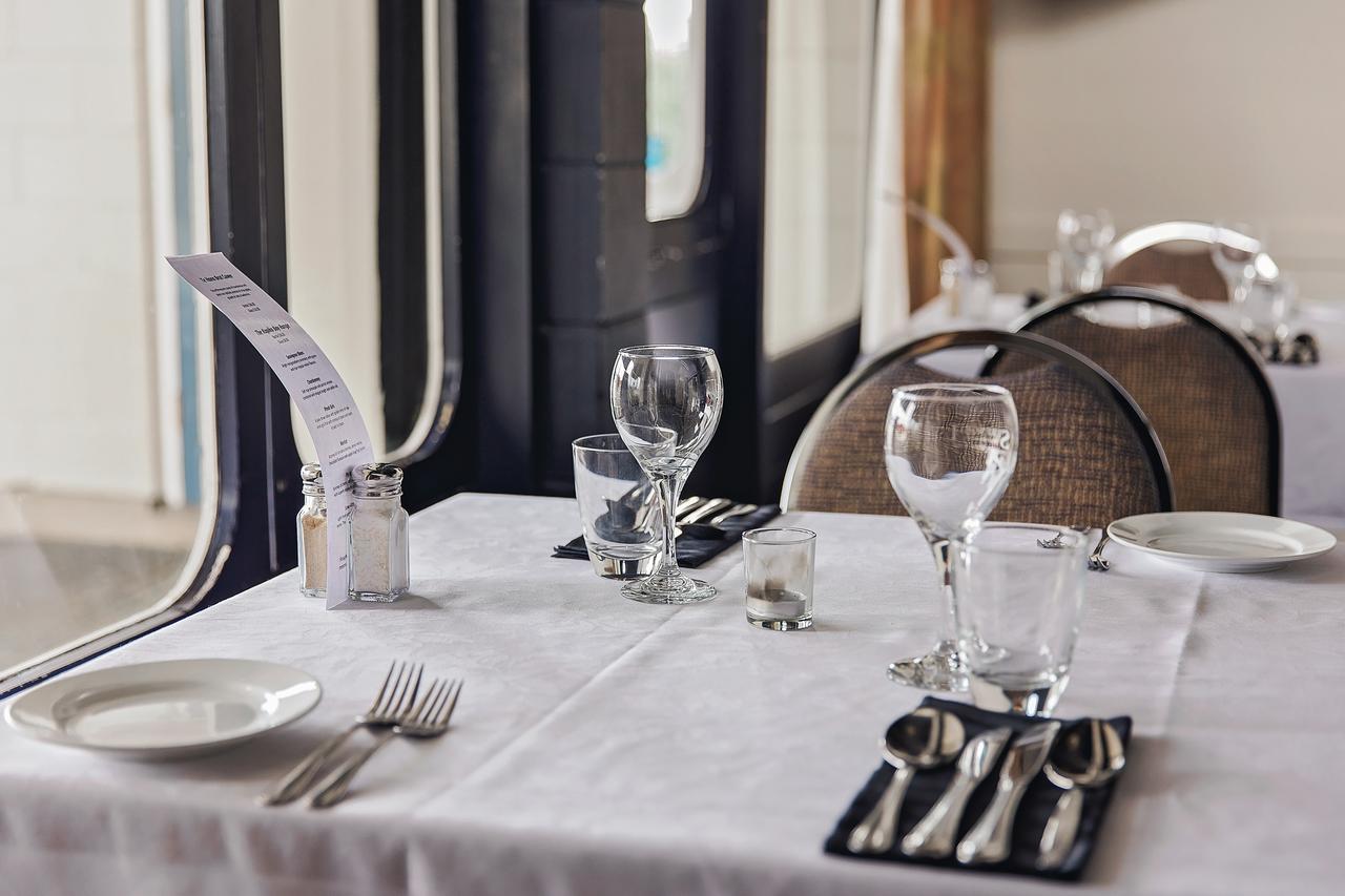 The Westport Hotel Extérieur photo